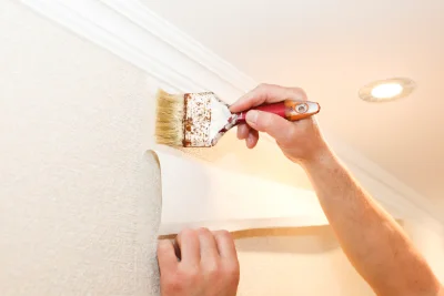 Pose de papier peint à Taintrux — revêtements muraux et toiles de verre